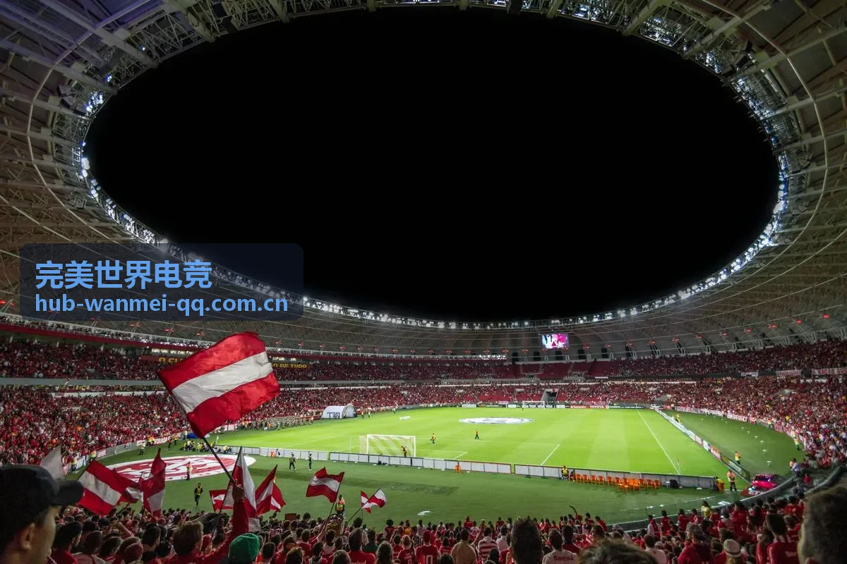 完美世界电竞装备测评旗舰级游戏键盘深度评测